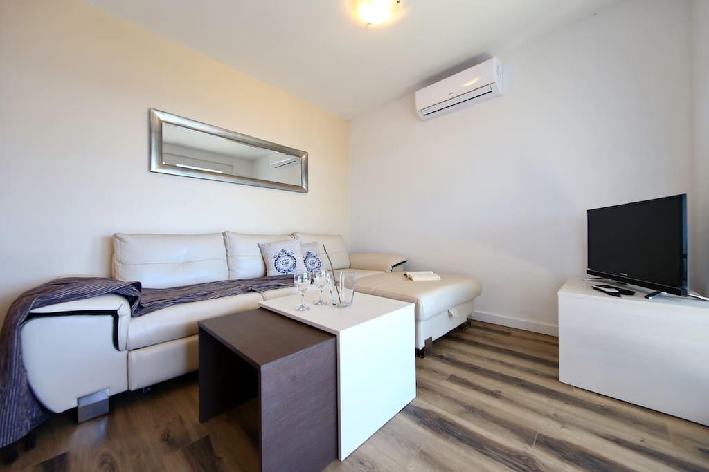 Oleandra Apartments دراغ المظهر الخارجي الصورة